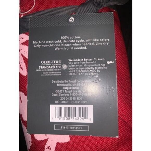 Threshold Table Runner Red Heart  14 x 72 Machine Wash 100% Cotton. New - Picture 5 of 5